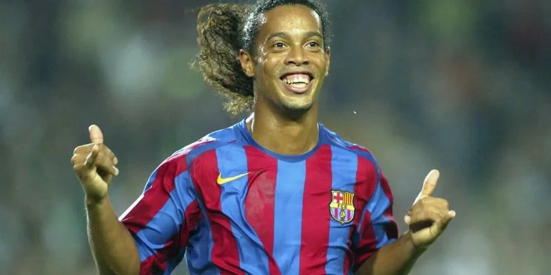 ronaldinho-thong-tin